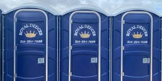 Best Portable Restroom Servicing (Cleaning and Restocking)  in USA